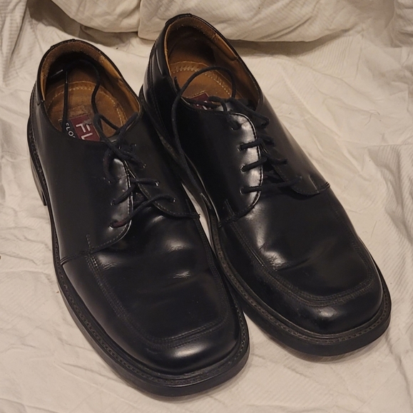 Black Florsheim Oxford size 10E - Picture 2 of 6